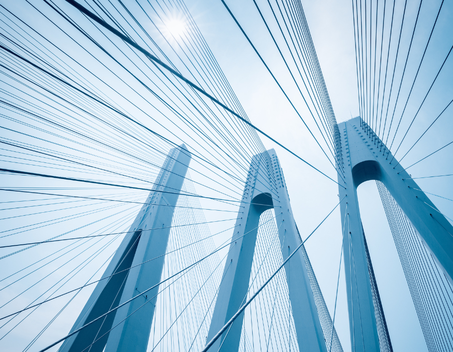 How to Compare Bridging Loan Lenders in the UK