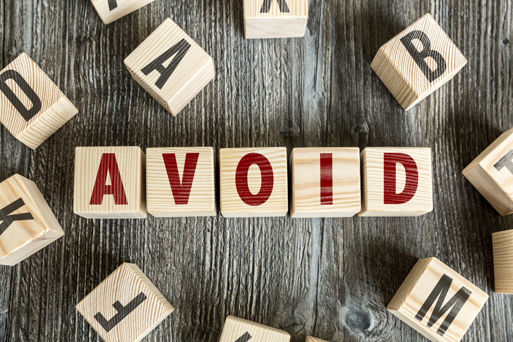 How to Avoid Bad or Unreliable Bridging Lenders in the UK